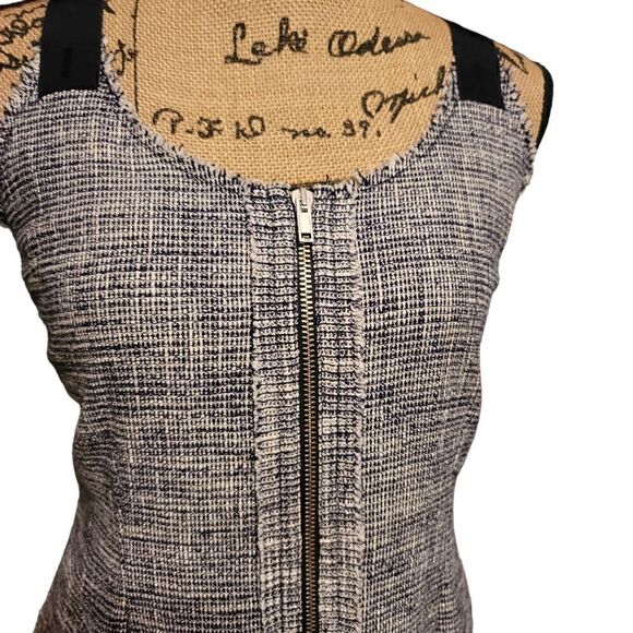 girl.by Band of Outsiders Tweed Mini Dress Size 2/ Oversized - Picture 9 of 11